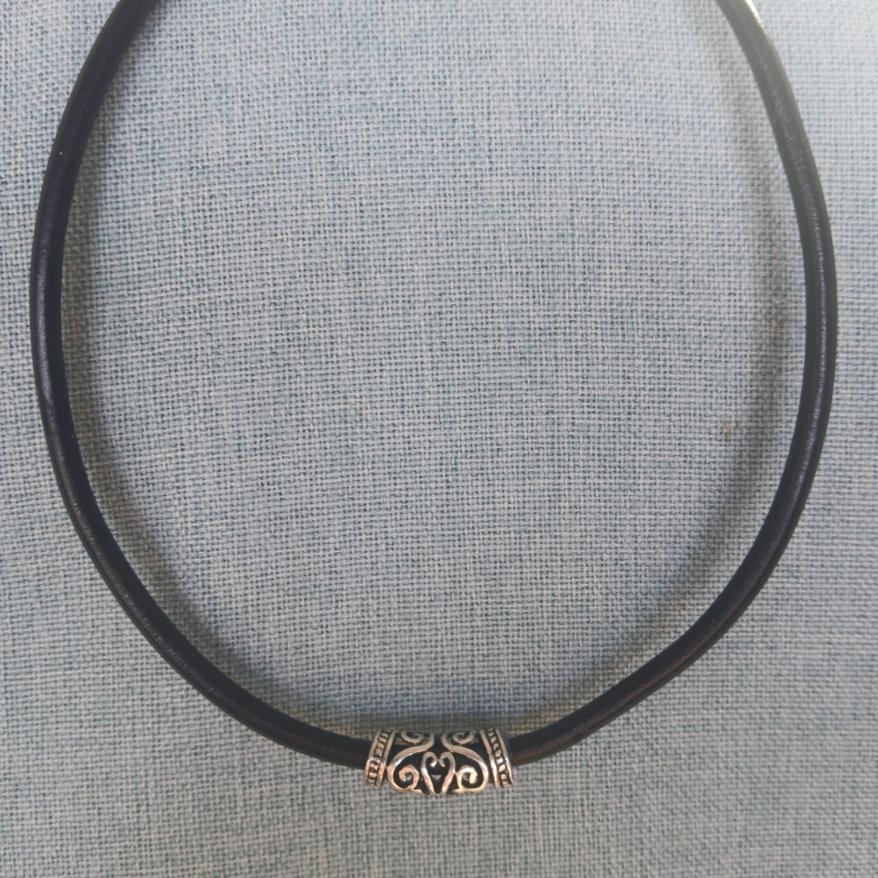 Intertwined Circles Choker | Minimalist Silver Statement Necklace