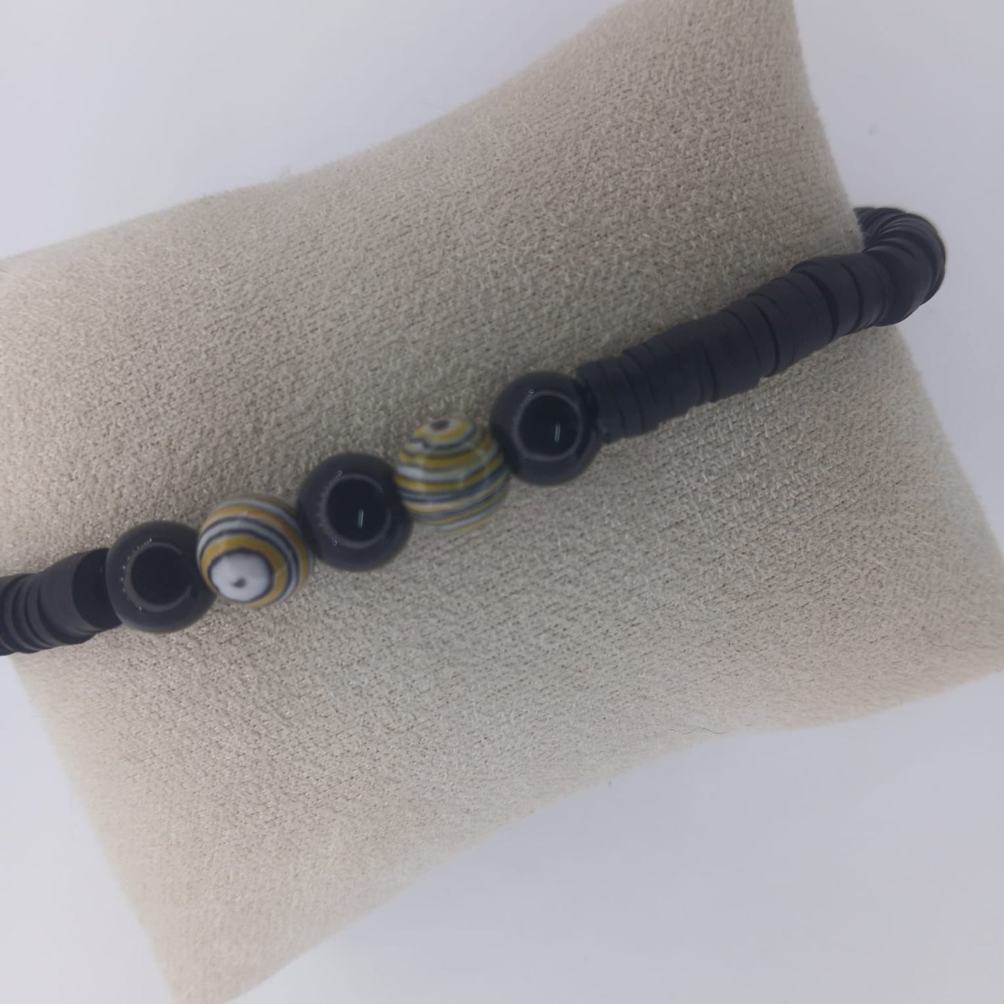 Bulls Eye Yellow Lace Malachite Bracelet for Unique Style - Yellow Lace Malachite Bulls Eye Bracelet